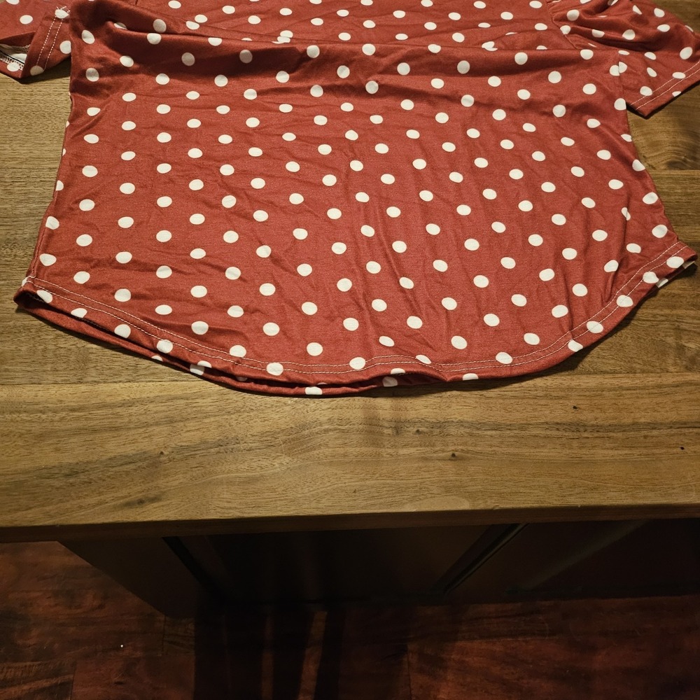 Red/White Polka Dot Shirt W Puff Sleeves, Rounded Hem. Boden Inspired - Picture 5 of 8